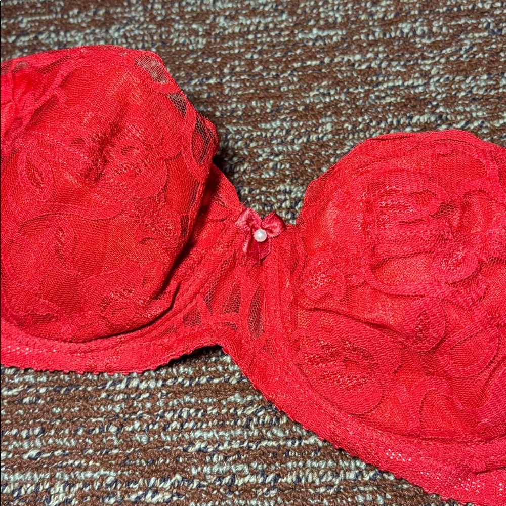 Rene Rofe strapless red lace lined underwire brea 36B
